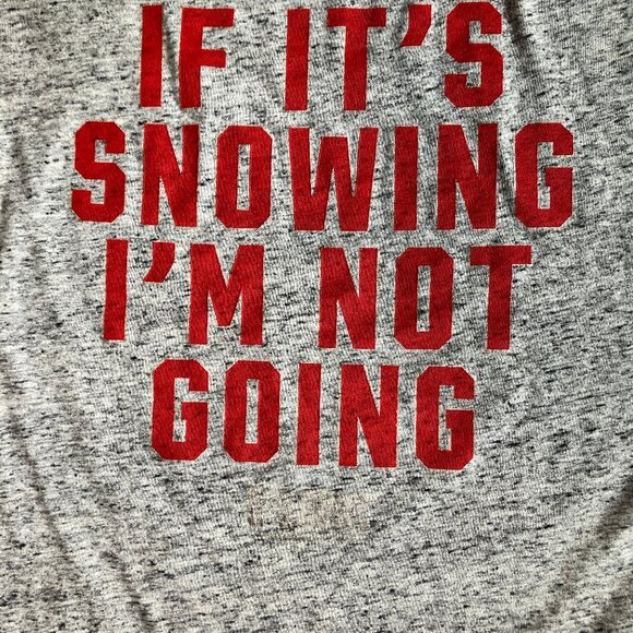 Pink Victoria Secret "If it's Snowing I'm not going! Ladies Sports Tee Size S - Picture 11 of 11